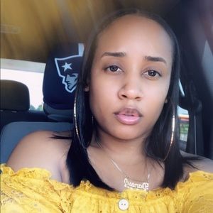 Meet your Posher, Danese